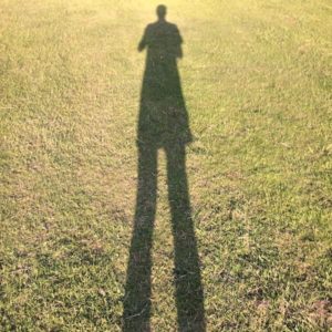 Long leg shadow