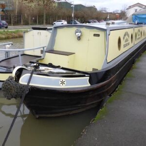 Live aboard narrow boat for sale
